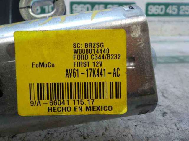 Motor de limpador pára-brisas de vidro traseiro 1755929 FORD