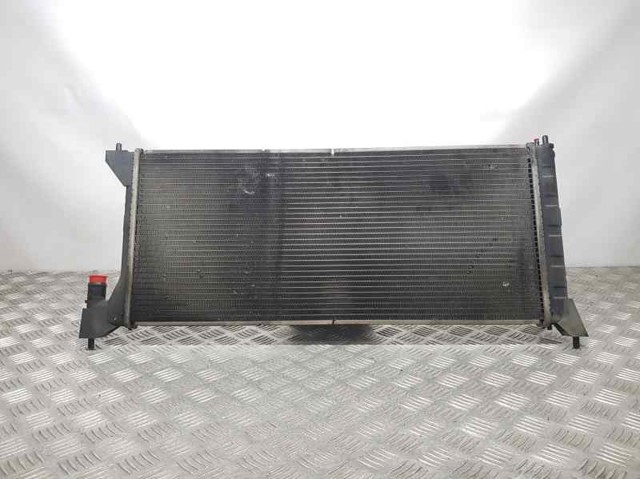 Radiador de esfriamento de motor 1770084E50000 SUZUKI