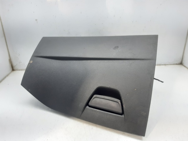 Caixa para porta-luvas (porta-luvas) para Ford Focus CB8