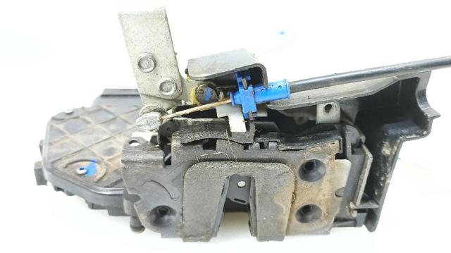 Fecho da porta dianteira esquerda 1791415 FORD
