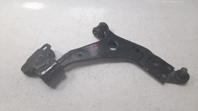 Braço oscilante inferior direito de suspensão dianteira 1793236 FORD