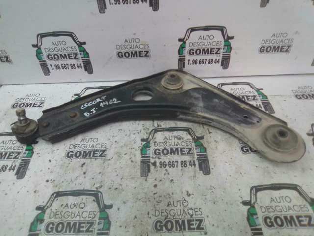 Braço oscilante inferior esquerdo de suspensão dianteira 1796823 FORD