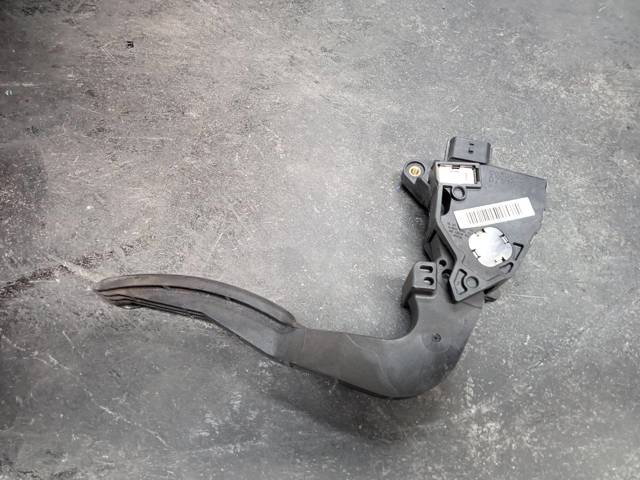 180023122R Renault (RVI)