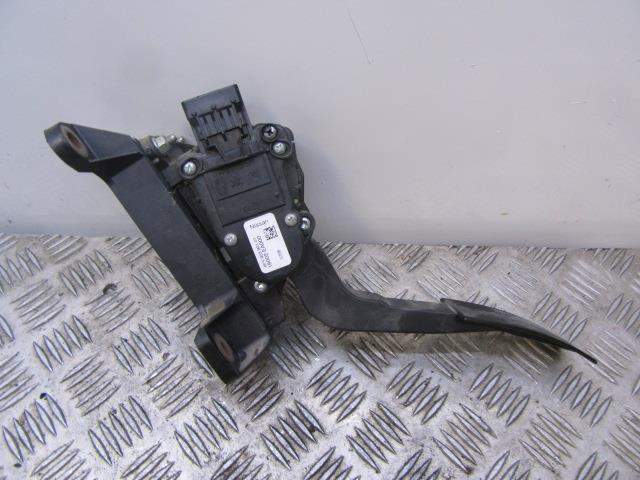 18002EA000 Nissan/Infiniti