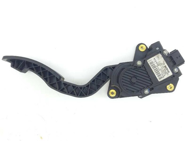 180050001R Renault (RVI)
