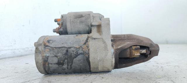Motor de arranco 1810A104 MERCEDES