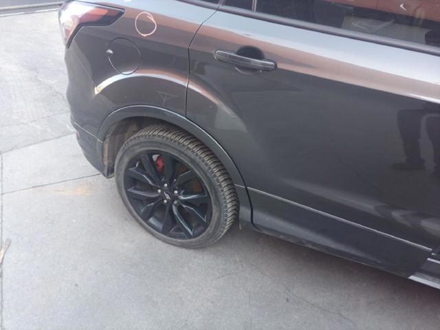 1820611 Ford