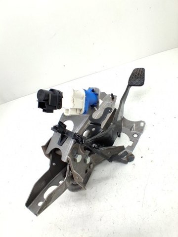 1834002 Ford