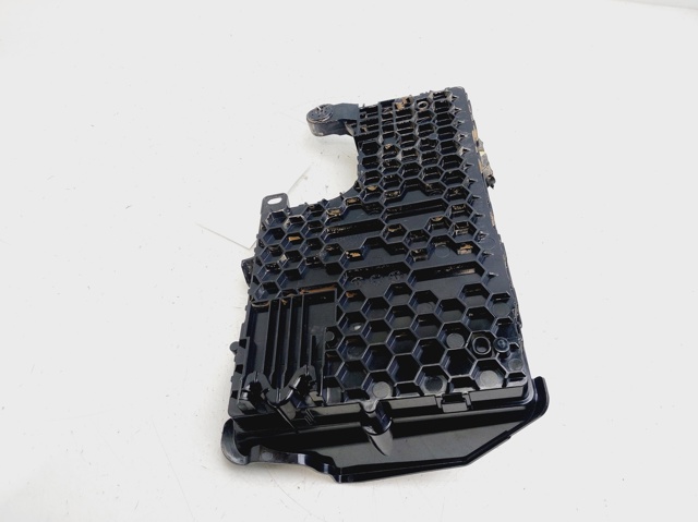 Unidade de conforto para Tesla Model 3 5YJ3