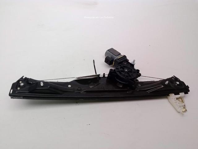 1851628 Ford