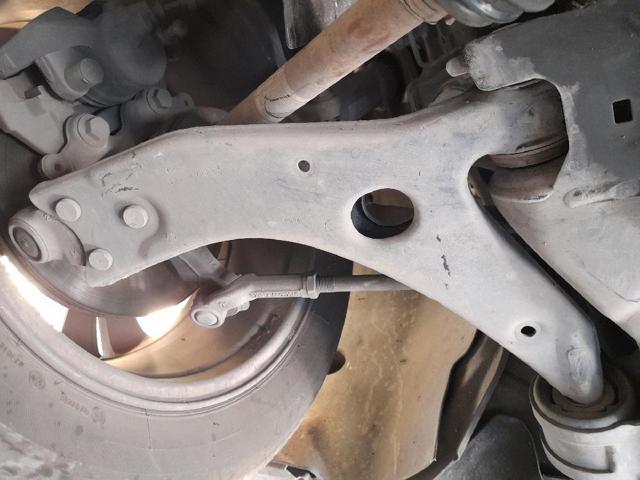 Braço oscilante inferior direito de suspensão dianteira 1889405 FORD