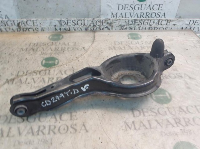 Braço oscilante (tração) longitudinal inferior esquerdo/direito de suspensão traseira 1894048 FORD