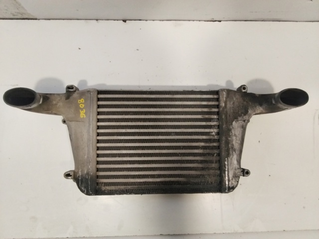 Radiador de intercooler 19879005 NISSAN
