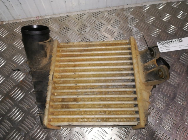 Radiador de intercooler 1C0145803A VAG