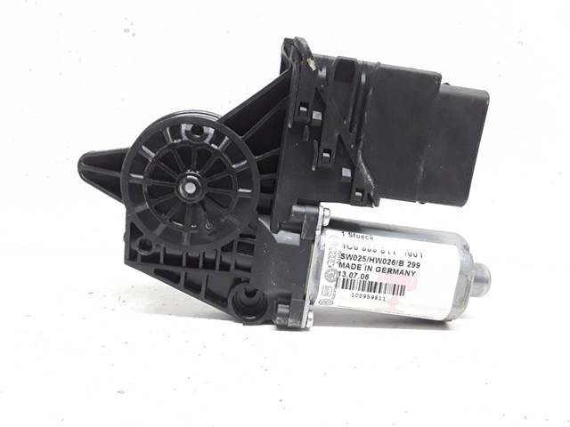 Motor de acionamento de vidro da porta traseira esquerda 1C0959811 VAG
