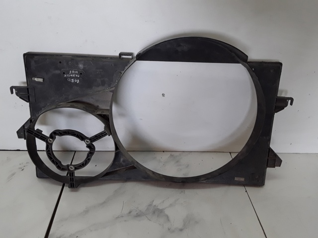 Difusor do radiador de esfriamento, montado com motor e roda de aletas 1C158C607FD FORD