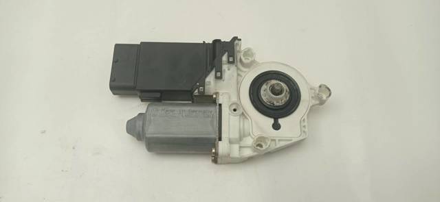 Motor de acionamento de vidro da porta dianteira esquerda 1C1959801 VAG