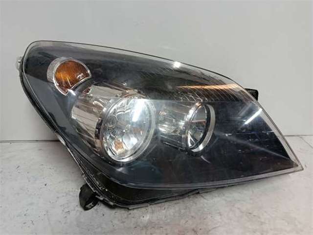 Luz direita 1EG27037032 OPEL