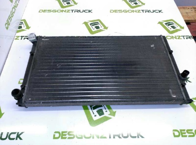 Radiador de esfriamento de motor 1H0121253R VAG