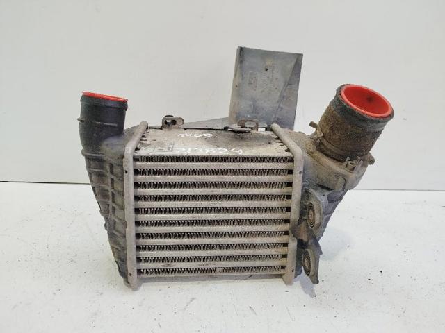 Radiador de intercooler 1H0145805 VAG
