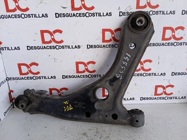 Braço oscilante inferior direito de suspensão dianteira 1H0407152 VAG