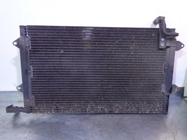 Radiador de aparelho de ar condicionado 1H0820413 VAG