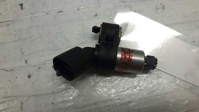 Sensor ABS dianteiro esquerdo 1H0927807 VAG