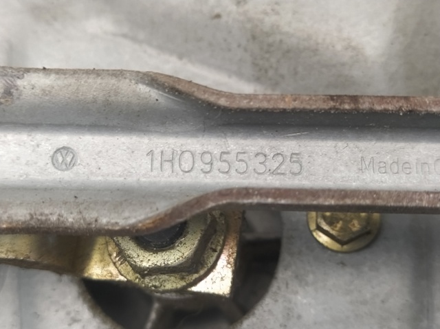 1H0955325 VAG