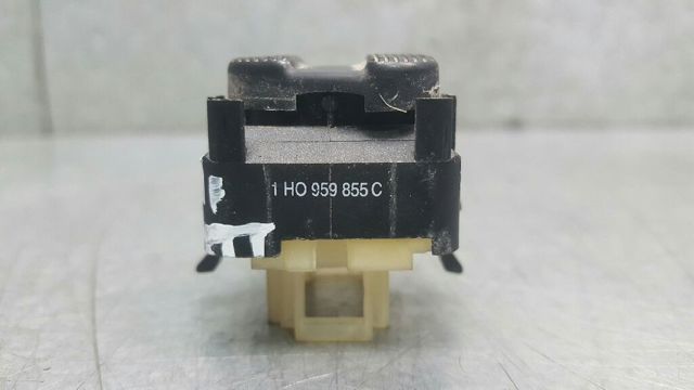 1H0959855C VAG