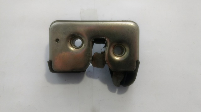 Fecho de tampa de porta-malas (de 3ª/5ª porta traseira) 1H6827505B VAG