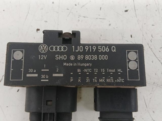 Regulador de revoluções de ventilador de esfriamento (unidade de controlo) 1J0919506Q VAG