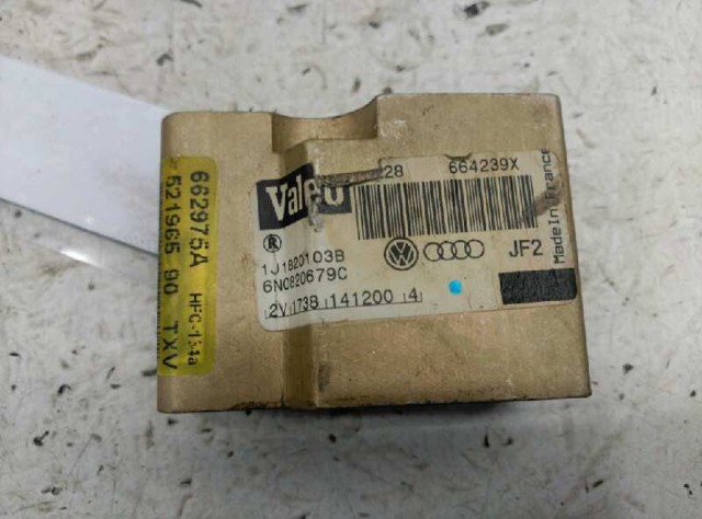 1J1820103B VAG