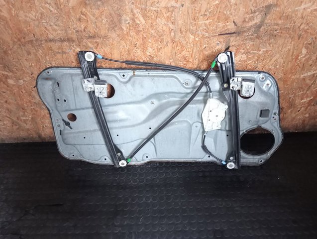 Motor de acionamento de vidro da porta dianteira direita 1J3837730AE VAG
