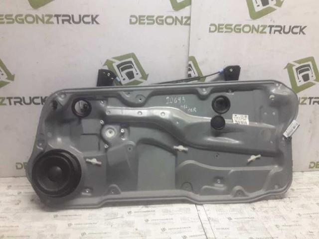 Motor de acionamento de vidro da porta dianteira direita 1J3837730AE VAG