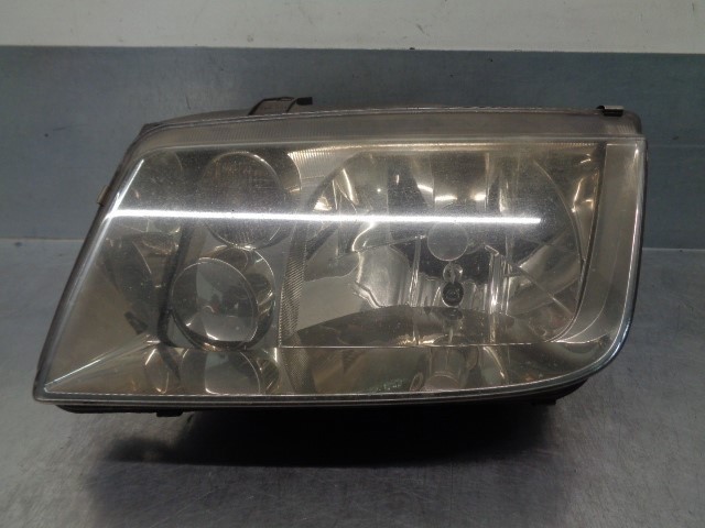 Luz esquerda 1J5941017BE VAG