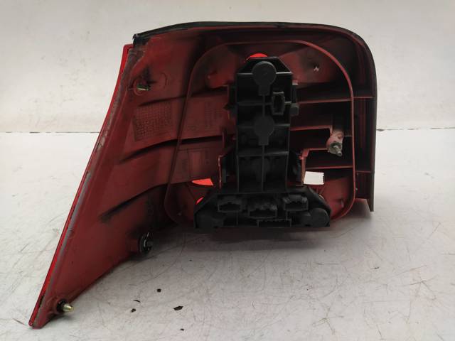 Lanterna traseira direita 1J6945096R VAG