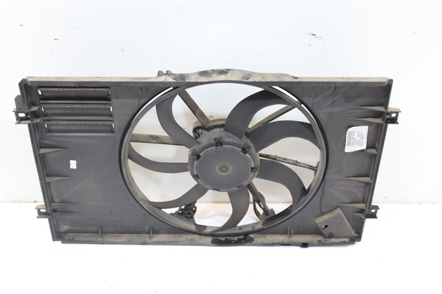 Difusor do radiador de esfriamento 1K0121205AG VAG