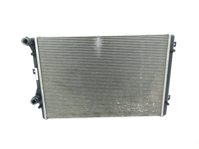 Radiador de esfriamento de motor 1K0121253L VAG