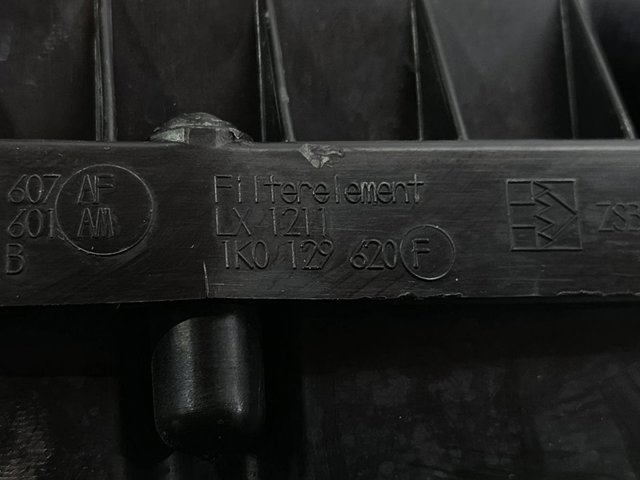 Filtro de ar 1K0129620 VAG