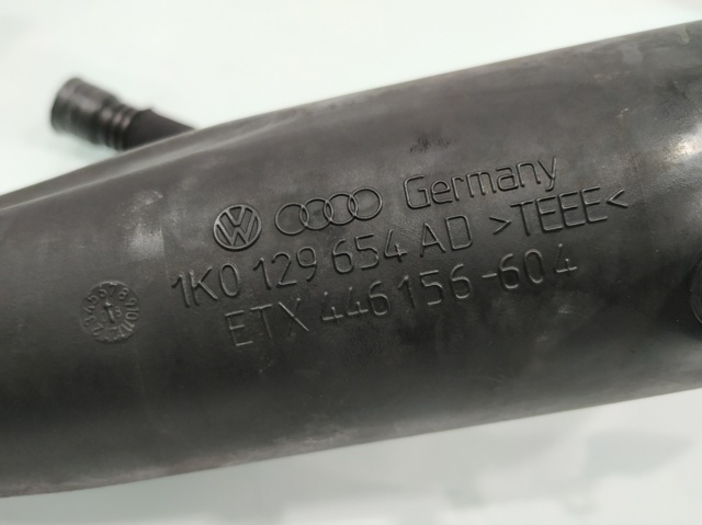 Cano derivado de ar, entrada na turbina (supercompressão) 1K0129654AD VAG