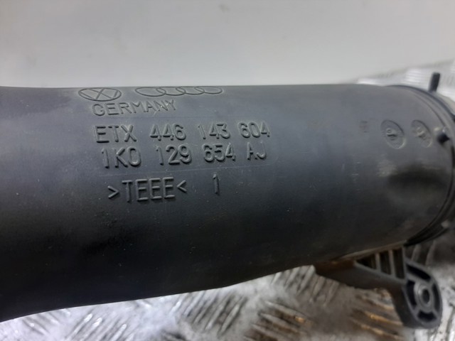 Cano derivado de ar, entrada na turbina (supercompressão) 1K0129654AJ VAG