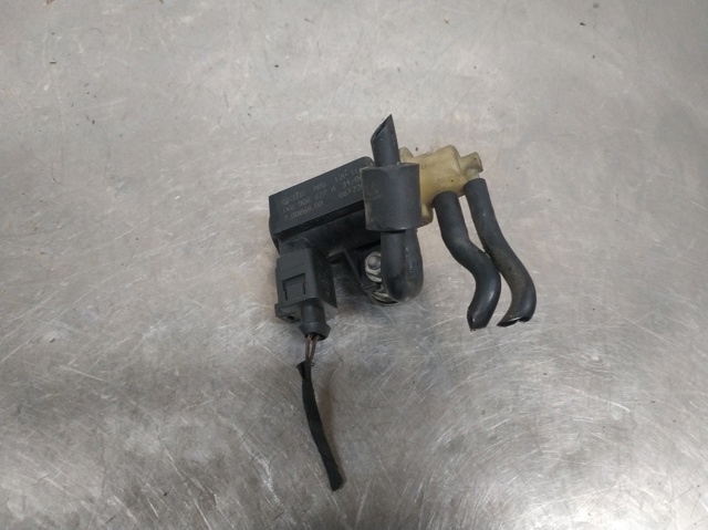 Válvula solenoide de regulação de comporta EGR 1K0906627A VAG