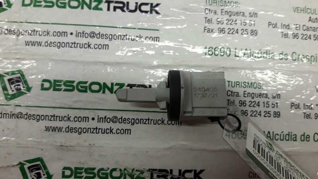 Sensor de temperatura do fluido de esfriamento (de ativação de ventilador do radiador) 1K0907543A VAG