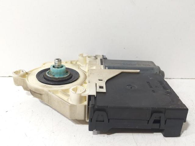 Motor de acionamento de vidro da porta dianteira esquerda 1K0959701P VAG
