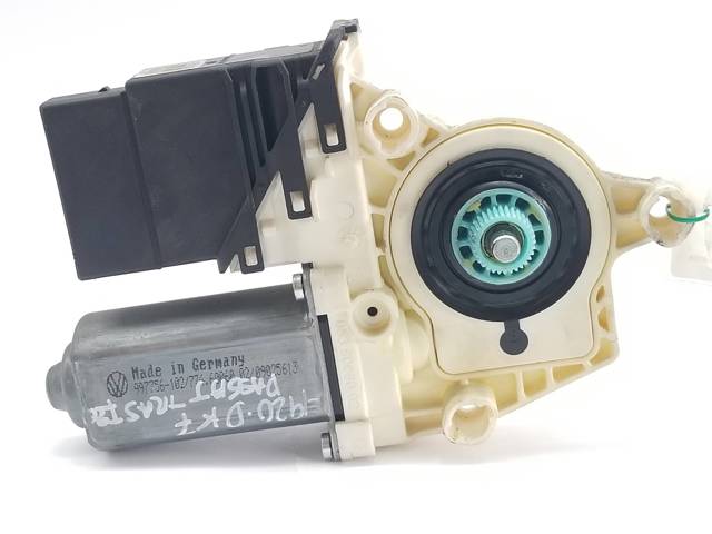 Motor de acionamento de vidro da porta traseira esquerda 1K0959703F VAG