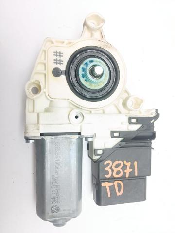 Motor de acionamento de vidro da porta traseira direita 1K0959704B VAG