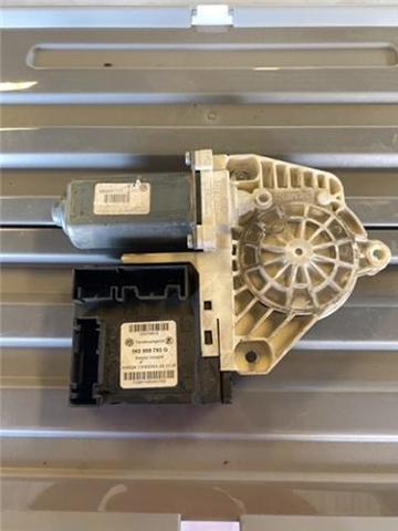 Motor de acionamento de vidro da porta dianteira esquerda 1K0959793G VAG