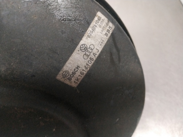 Reforçador dos freios a vácuo 1K1614105AJ VAG