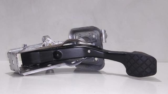 Pedal de embraiagem Audi A3 8P1