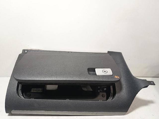 Tampa da caixa para luvas (porta-luvas) 1K1857101M82V VAG